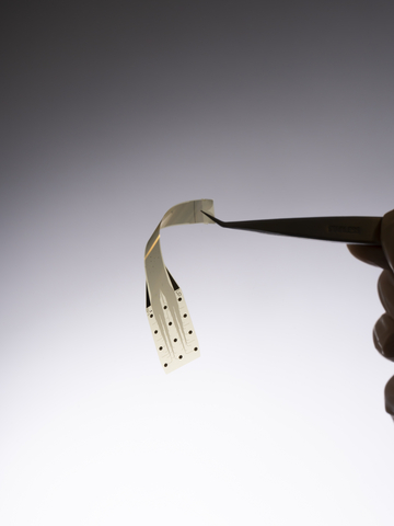 INBRAIN Neuroelectronics Reports Interim Analysis of First-in-Human Study of Graphene Brain-Computer Interface