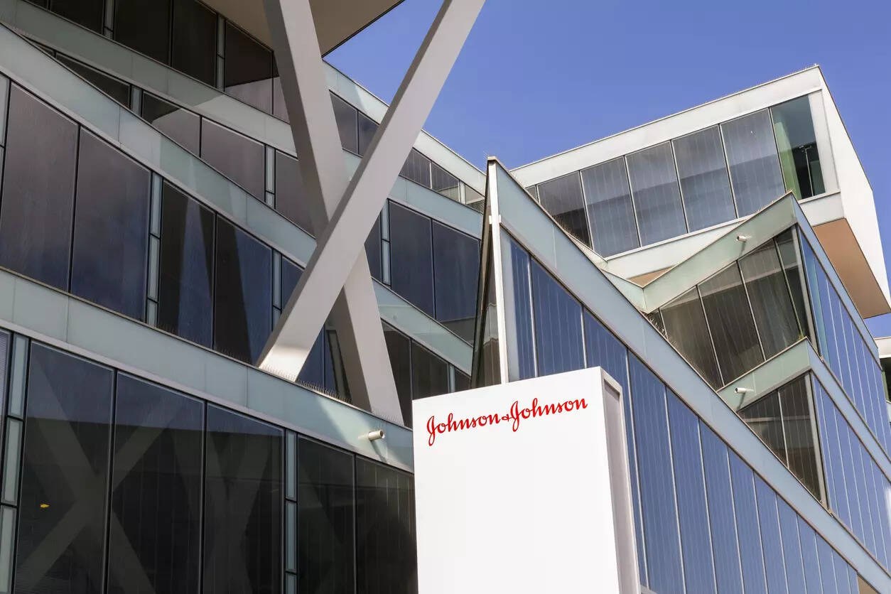 J&J's experimental psoriasis drug shows promise against Bristol's treatment