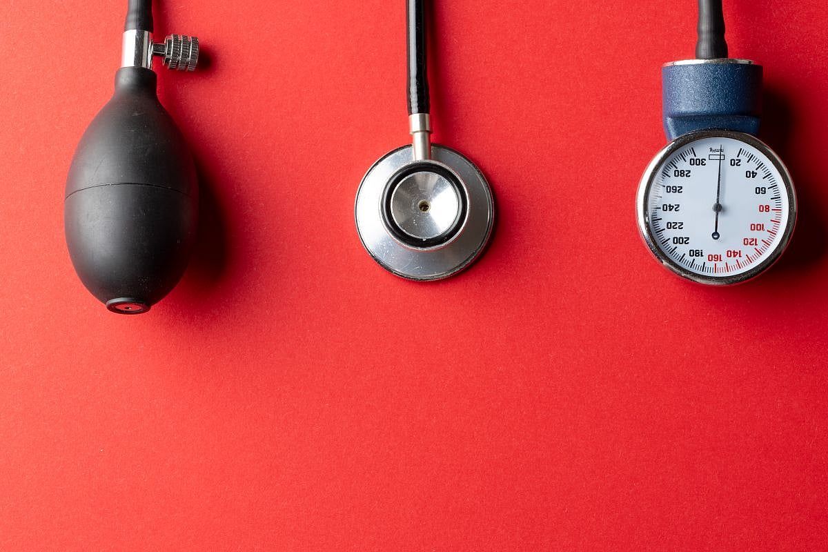 Cocoa Extract Supplementation Does Not Reduce Hypertension Risk