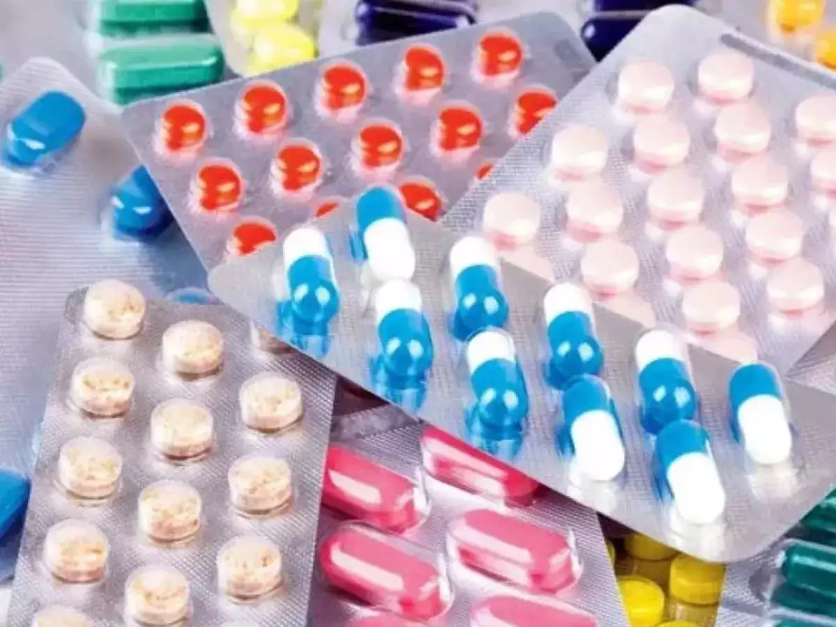 Narcotics & prescripton drugs seized during state-wide raids