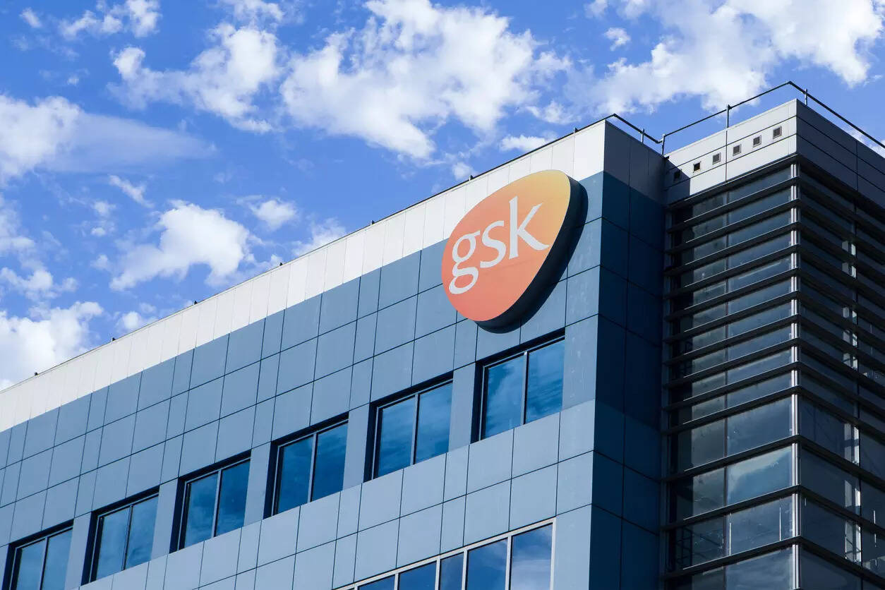 GSK's asthma drug wins FDA approval to treat 'smoker's lung'